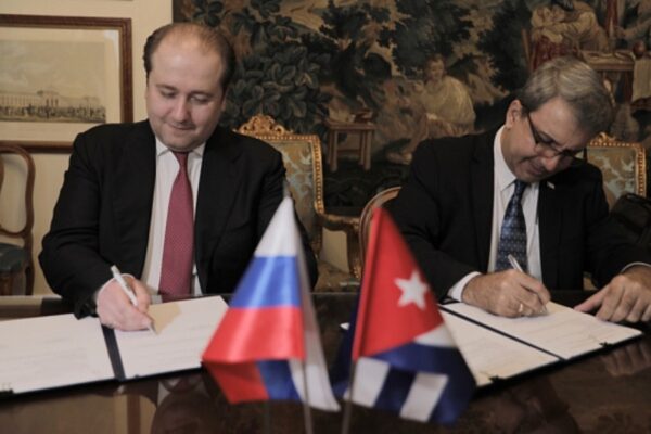 TV BRICS firma convenios con Ministerios de Educación y Estudios Superiores de Cuba. TV BRICS firma convenios con Ministerios de Educación y Estudios Superiores de Cuba.