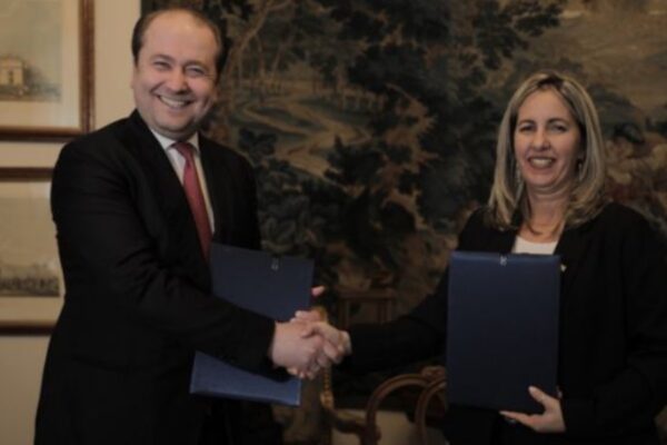 TV BRICS y Ministerio de Educación Superior e Ilustración de Cuba pretenden promover el ruso como lengua extranjera. TV BRICS y Ministerio de Educación Superior e Ilustración de Cuba pretenden promover el ruso como lengua extranjera.
