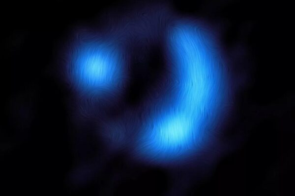 Telescopio en Chile detecta campo magnético de galaxia a 11.000 millones de años luz. Telescopio en Chile detecta campo magnético de galaxia a 11.000 millones de años luz.