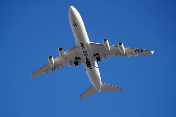 Sustitución de Boeing y Airbus: el avión ruso IL-96-400M modernizado realiza su primer vuelo. Sustitución de Boeing y Airbus: el avión ruso IL-96-400M modernizado realiza su primer vuelo.