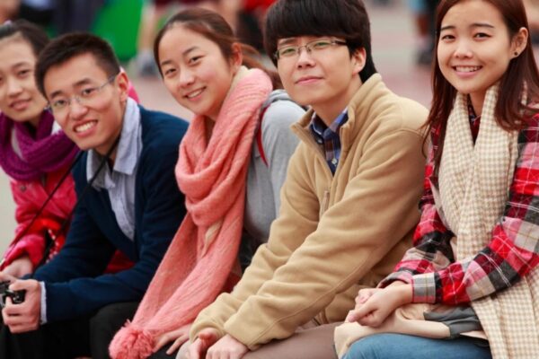 Jóvenes del mundo participan en un foro de desarrollo en China. Jóvenes del mundo participan en un foro de desarrollo en China.