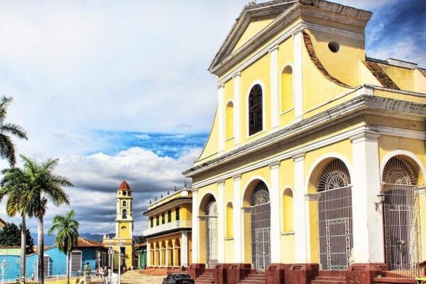 Trinidad: la más auténtica ciudad colonial en Cuba. Trinidad: la más auténtica ciudad colonial en Cuba.