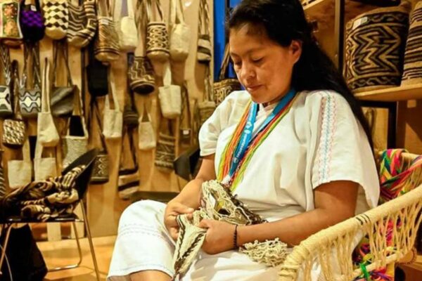 Artesanías de Colombia anuncia las 16 nuevas rutas que integrarán el Mapa de Colombia Artesanal en Expoartesanías 2023. Artesanías de Colombia anuncia las 16 nuevas rutas que integrarán el Mapa de Colombia Artesanal en Expoartesanías 2023.