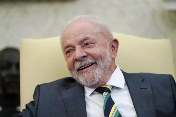 Brasil, la diplomacia de Lula apunta a las Grandes Ligas. Brasil, la diplomacia de Lula apunta a las Grandes Ligas.