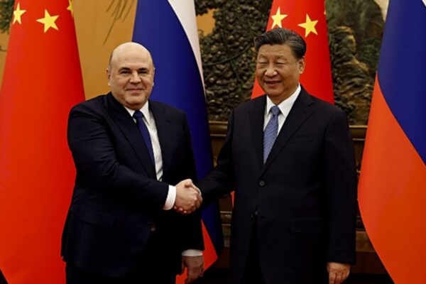 Primer Ministro ruso y Xi Jinping evaluaron resultados de cooperación entre Rusia y China. Primer Ministro ruso y Xi Jinping evaluaron resultados de cooperación entre Rusia y China.