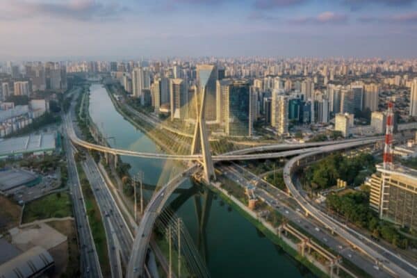 Sao Paulo lidera a Brasil en exportaciones agrícolas. Sao Paulo lidera a Brasil en exportaciones agrícolas.