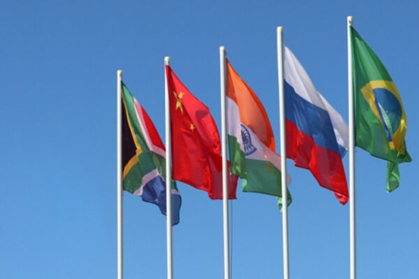 China en los BRICS: objetivos y perspectivas. China en los BRICS: objetivos y perspectivas.