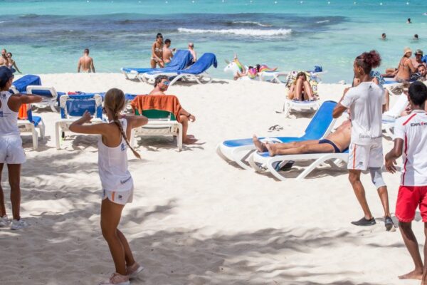 11millones de turistas llegarán a Republica Dominicana este 2024. 11millones de turistas llegarán a Republica Dominicana este 2024.